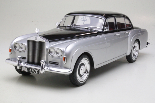 Rolls Royce Silver Cloud III H.J.Mulliner 1965, hopea/musta