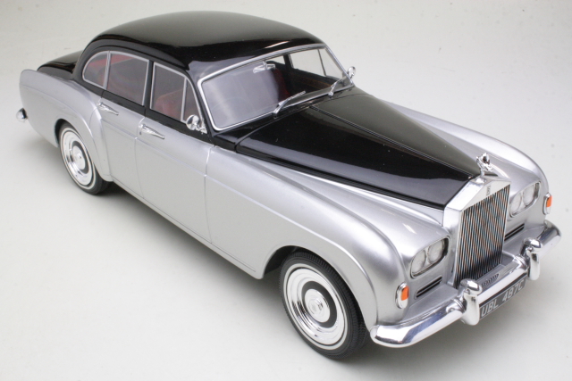 Rolls Royce Silver Cloud III H.J.Mulliner 1965, silver/black