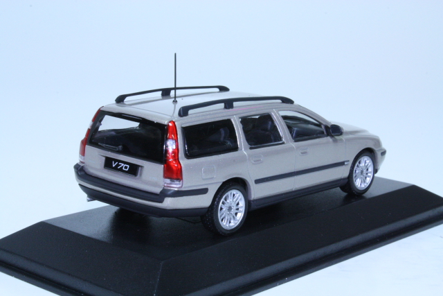 Volvo V70 Break 2000, silver metallic