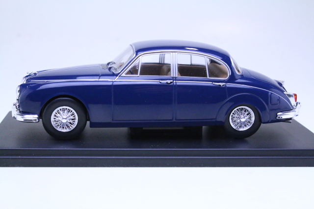 Jaguar Mk2 1960, tummansininen - Sulje napsauttamalla kuva