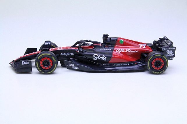 Alfa Romeo C43, F1 2023, V.Bottas, no.77
