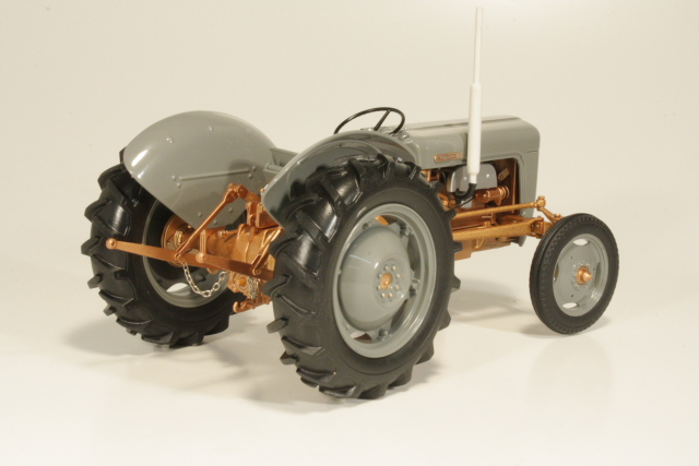 Massey Ferguson FE35 1956, grey