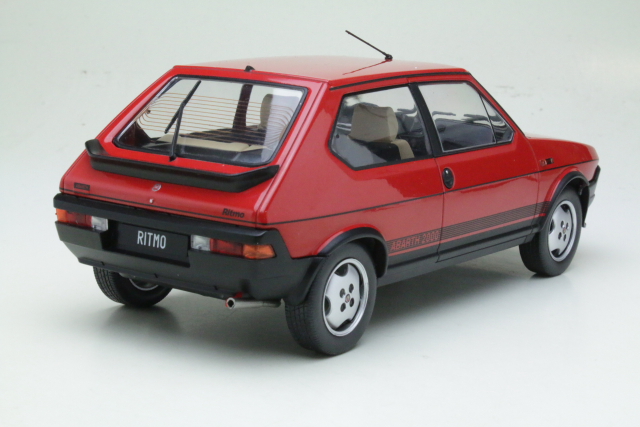 Fiat Ritmo Abarth 125TC 1980, punainen