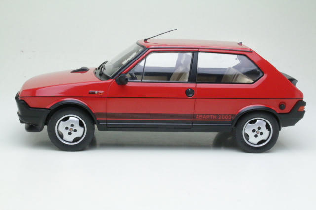 Fiat Ritmo Abarth 125TC 1980, punainen