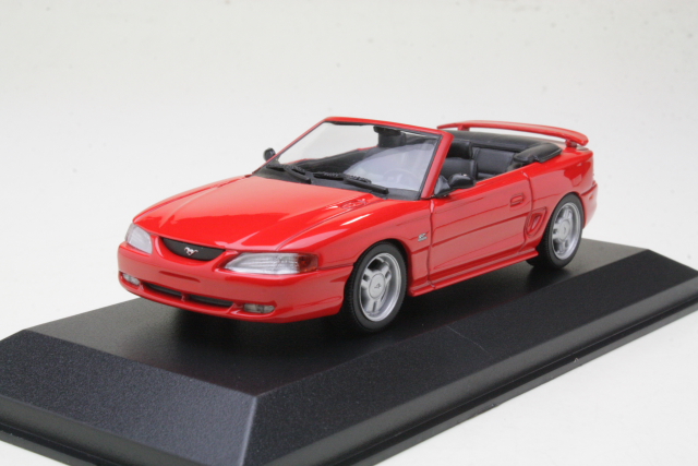 Ford Mustang Cabriolet 1994, red
