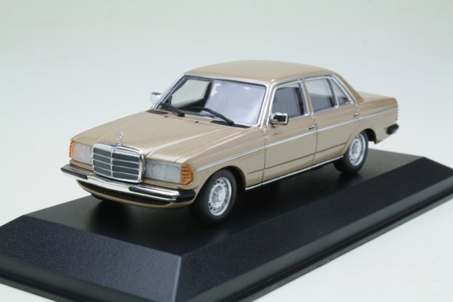 Mercedes 230E (w123) 1982, gold
