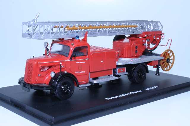 Mercedes L6600 1954, paloauto "Rastatt"