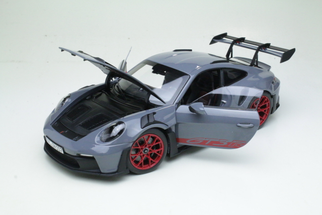 Porsche 911 GT3 RS 2022, grey/red