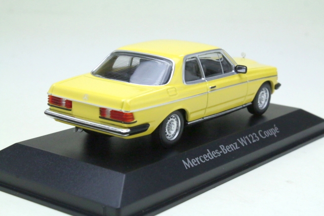 Mercedes 230CE (c123) 1976, keltainen