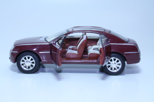 Lincoln Navicross Concept, dark red