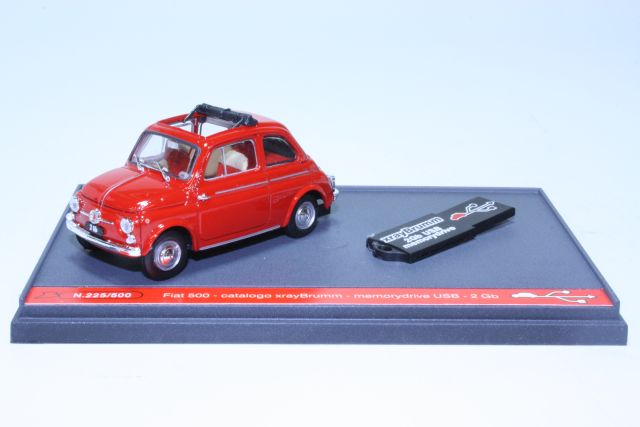 Fiat 500, USB muisti 2GB - Sulje napsauttamalla kuva