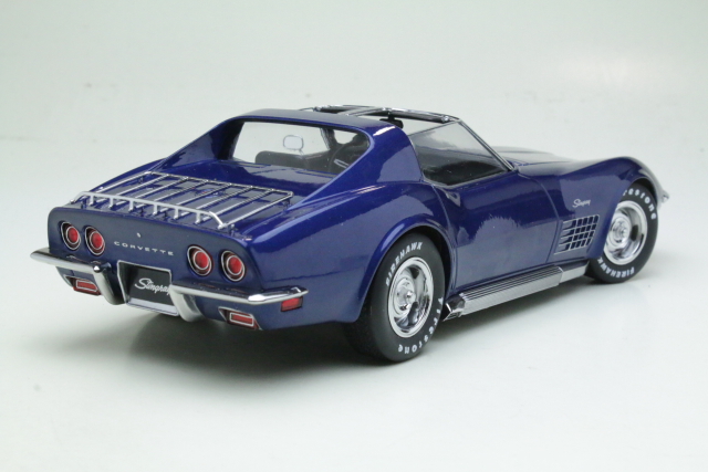 Chevrolet Corvette C3 1972, sininen
