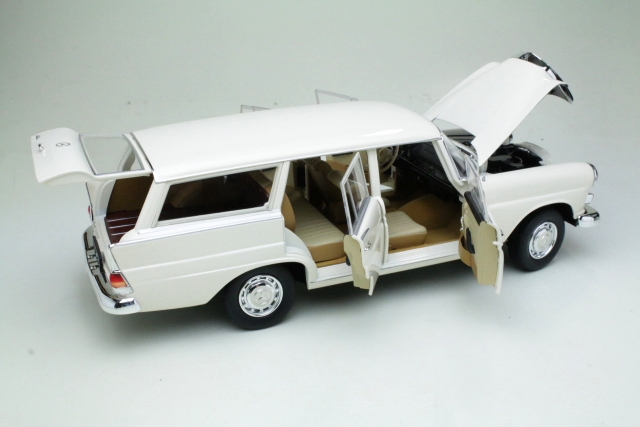 Mercedes 200 Universal 1966, valkoinen