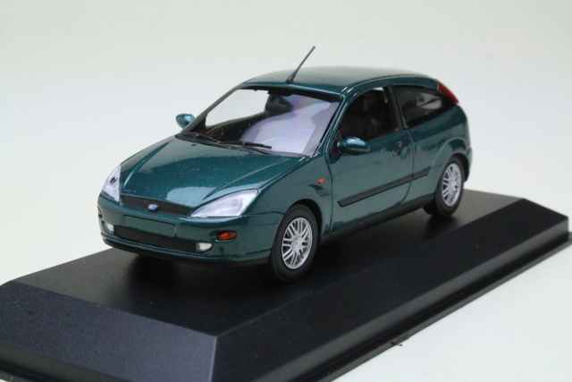 Ford Focus 2d 1998, green