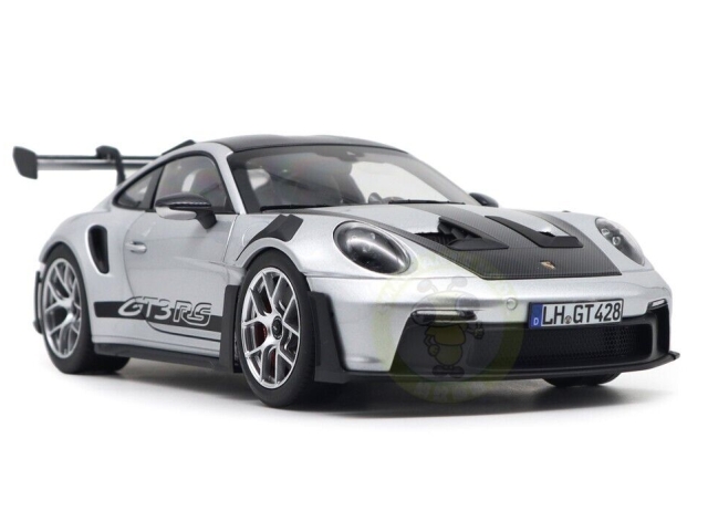 Porsche 911 GT3 RS w/Weissach Pack 2022, silver