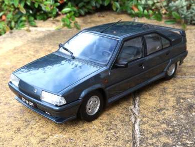 Citroen BX GTi 1990, tummanharmaa