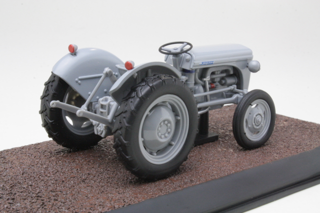 Ferguson TE-20 1953, harmaa