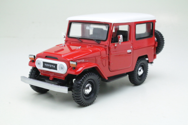 Toyota Land Cruiser FJ40 Hard Top 1980, punainen/valkoinen - Sulje napsauttamalla kuva