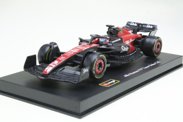 Alfa Romeo C43, F1 2023, V.Bottas, no.77 "Signature"