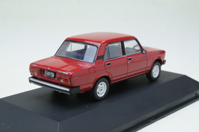 Lada 2105 1991, punainen