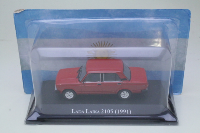 Lada 2105 1991, punainen