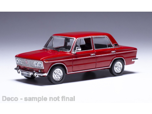 Lada 1500 1980, punainen