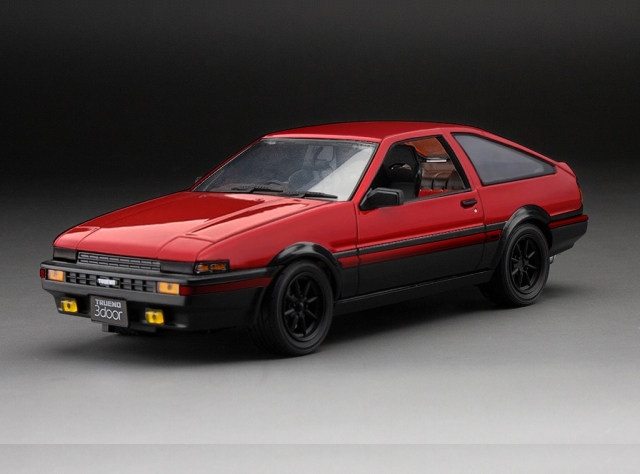 Toyota Sprinter Trueno GT Apex (AE86), punainen/musta