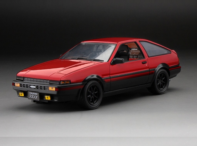 Toyota Sprinter Trueno GT Apex (AE86), punainen/musta