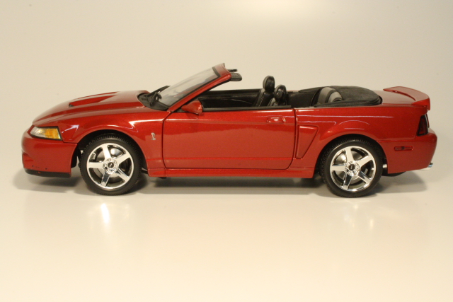 Ford Mustang SVT Cobra 2003, red