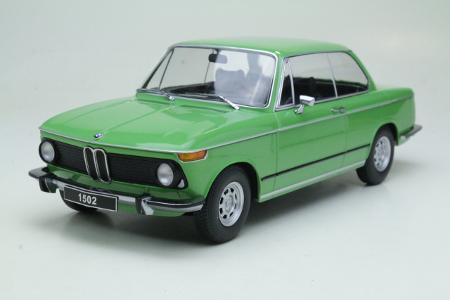 BMW 1502 1974, vihreä