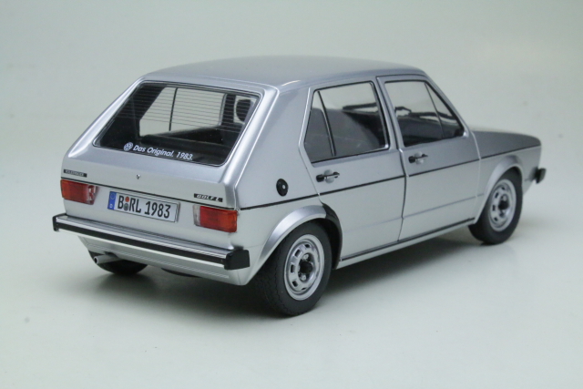 VW Golf 1 L 1983, silver