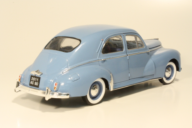 Peugeot 203 1954, sininen