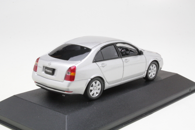 Nissan Primera 2001, hopea