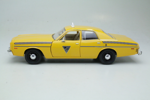Dodge Monaco Taxi City Cab Co 1978 "Rocky 3"