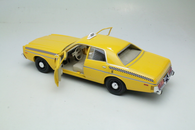 Dodge Monaco Taxi City Cab Co 1978 "Rocky 3"