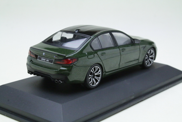 BMW M5 (F90) Competition 2021, vihreä