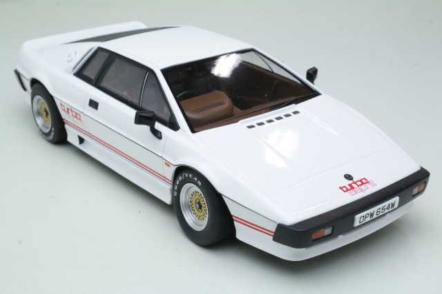 Lotus Esprit Turbo 1981, white "Movie-Version"