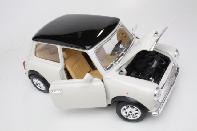 Mini Cooper 1969, white