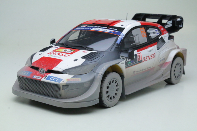 Toyota GR Yaris Rally1, Safari 2023, K.Rovanpera, no.69 "dirty"