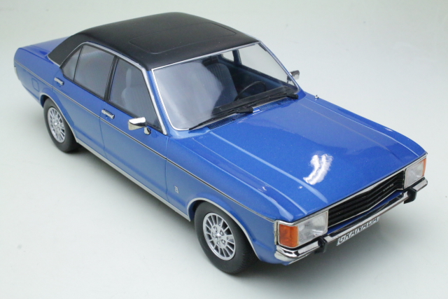 Ford Granada Mk1 1975, sininen/musta