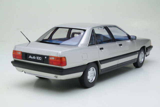 Audi 100 (C3) 1989, hopea