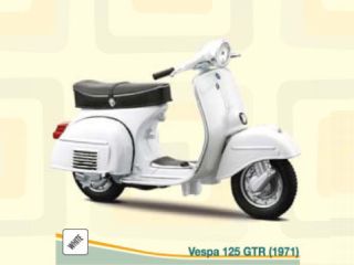 Vespa 125 GTR 1971, white