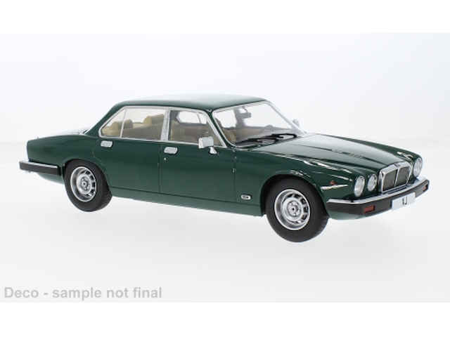 Jaguar XJ Series III 1979, tummanvihreä
