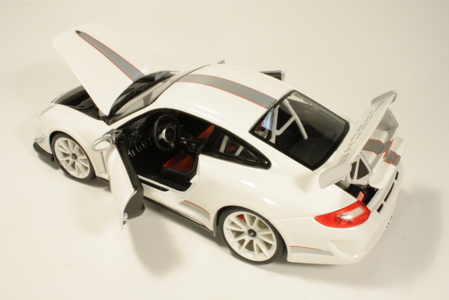 Porsche 911 GT3 RS 4.0 2011, white