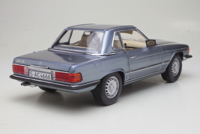 Mercedes 350 SL Hard Top 1977, light blue