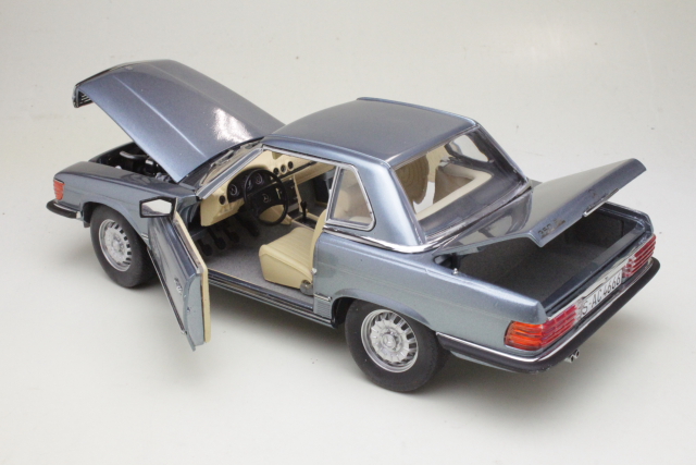 Mercedes 350 SL Hard Top 1977, light blue