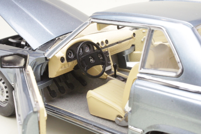 Mercedes 350 SL Hard Top 1977, light blue