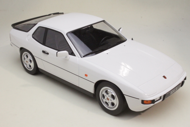 Porsche 924S Coupe 1986, valkoinen