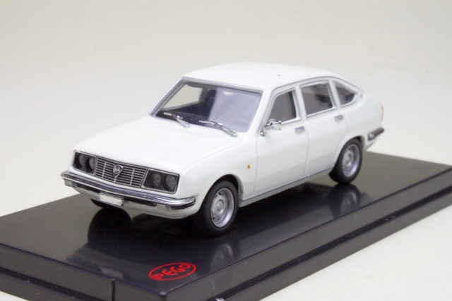 Lancia Beta Berlina 1972, white