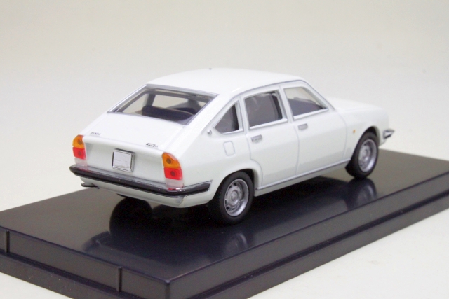 Lancia Beta Berlina 1972, white